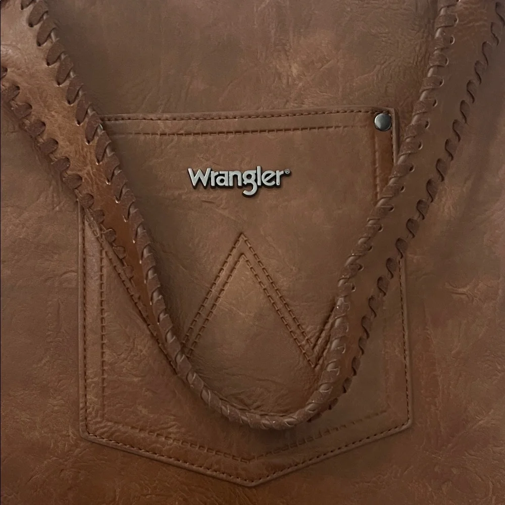 NWT Wrangler Embossed Brown Shoulder or Crossbody Bag/Purse Fringe Floral Detail - Picture 5 of 12